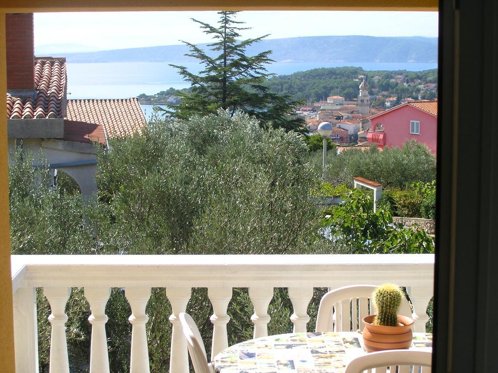 Apartments Ana & Ivan Krk Town Exterior photo